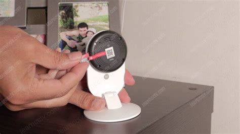 Yi Home Camera SD card installation 